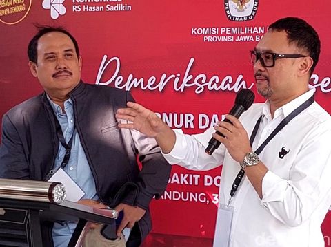 Bacalon Gubernur dan Wakil Gubernur Jabar, Jeje Wiradinata-Ronal Surapradja