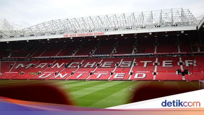 Viral Bangkai Tikus di Kandang MU, Old Trafford